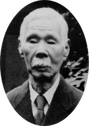 創立者 初代校長 村井 敬民