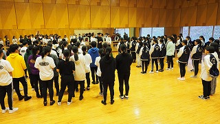 ダンス部 日大明誠高校ダンス チア部と合同練習 立川女子高等学校ホームページ